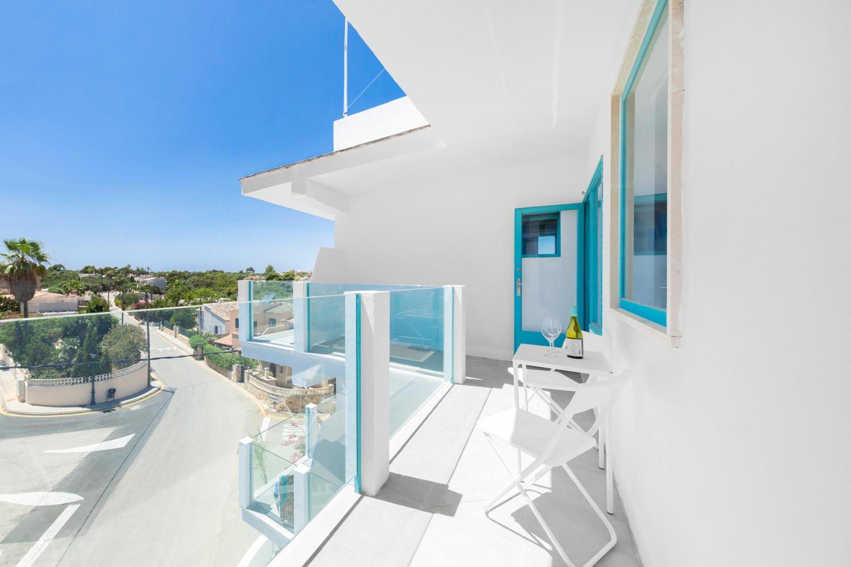 Hostal Cala Llombards Екстер'єр фото